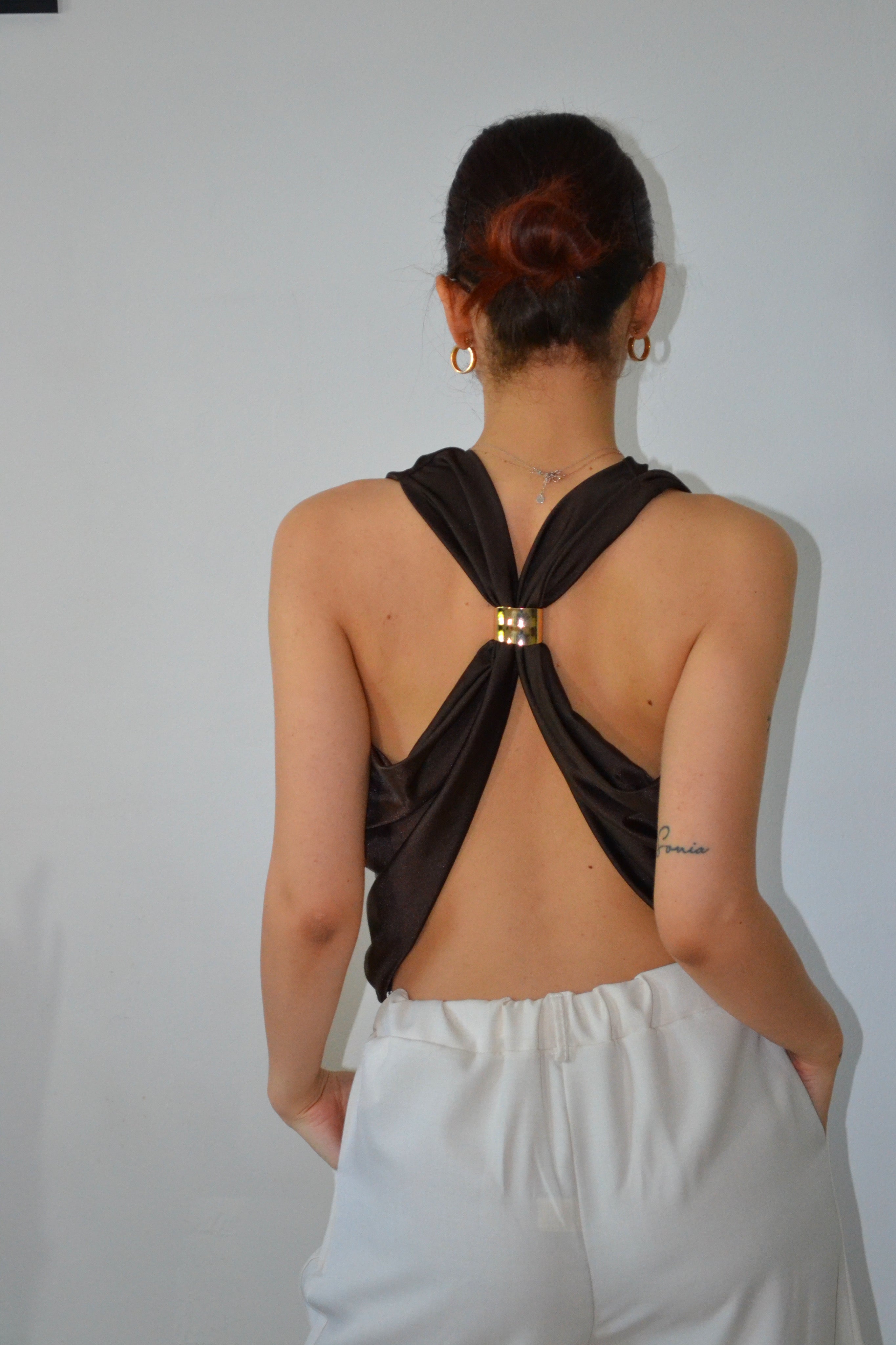 Top Back Jewel